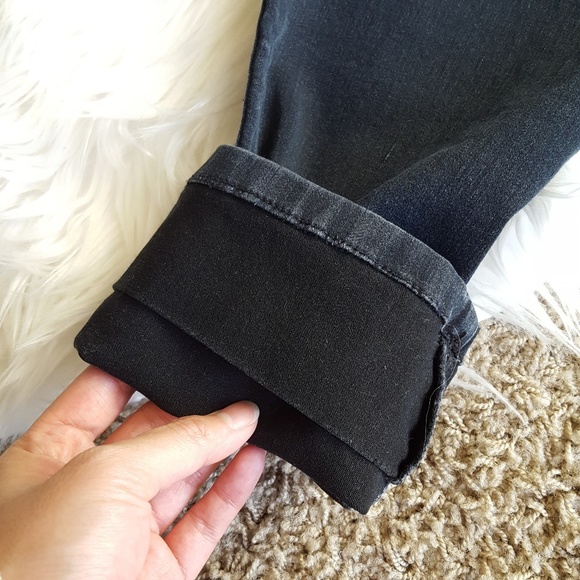 Celebrity Pink Black Stretch Skinny Jeans - Picture 5 of 6